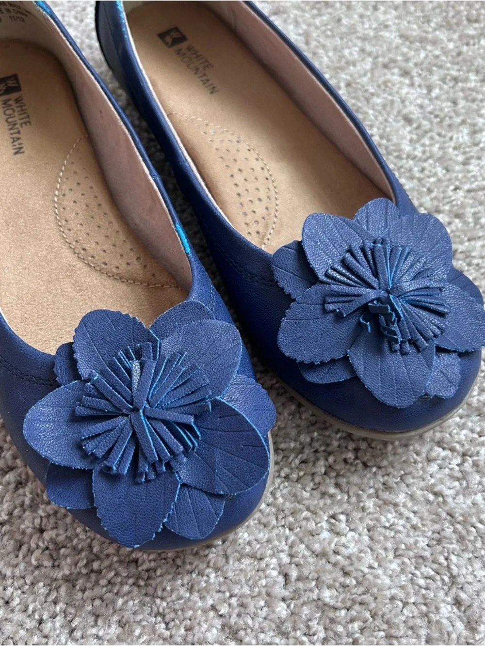 White Mountain Hudson Cobalt Blue Floral Ballet Flats Size 7 M Comfort EUC - Picture 5 of 12